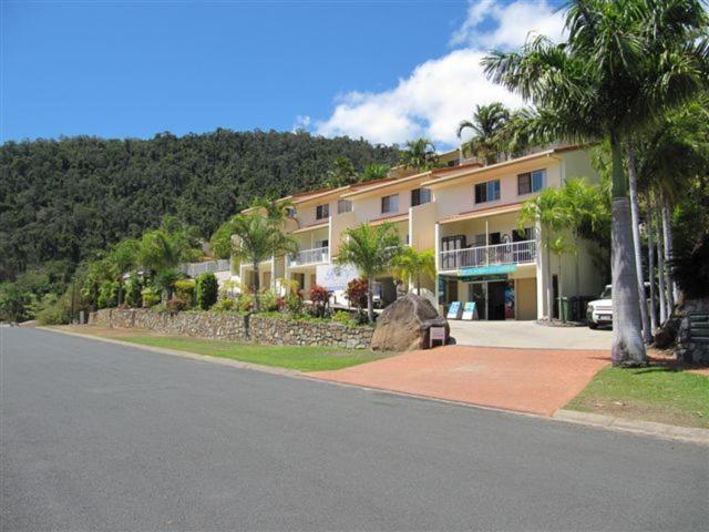 Reefside Villas - Whitsundays Airlie Beach Bagian luar foto